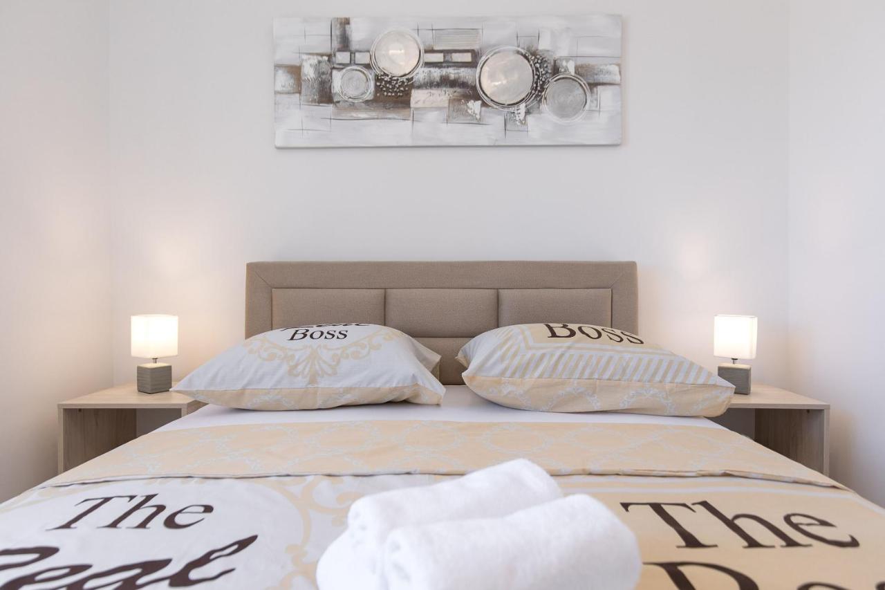 Apartment Oleander Пунат Екстериор снимка